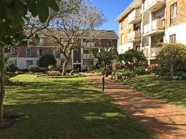 To Let 2 Bedroom Property for Rent in Claremont Western Cape